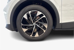 valkoinen Volkswagen ID.4 2025 kuva 9.