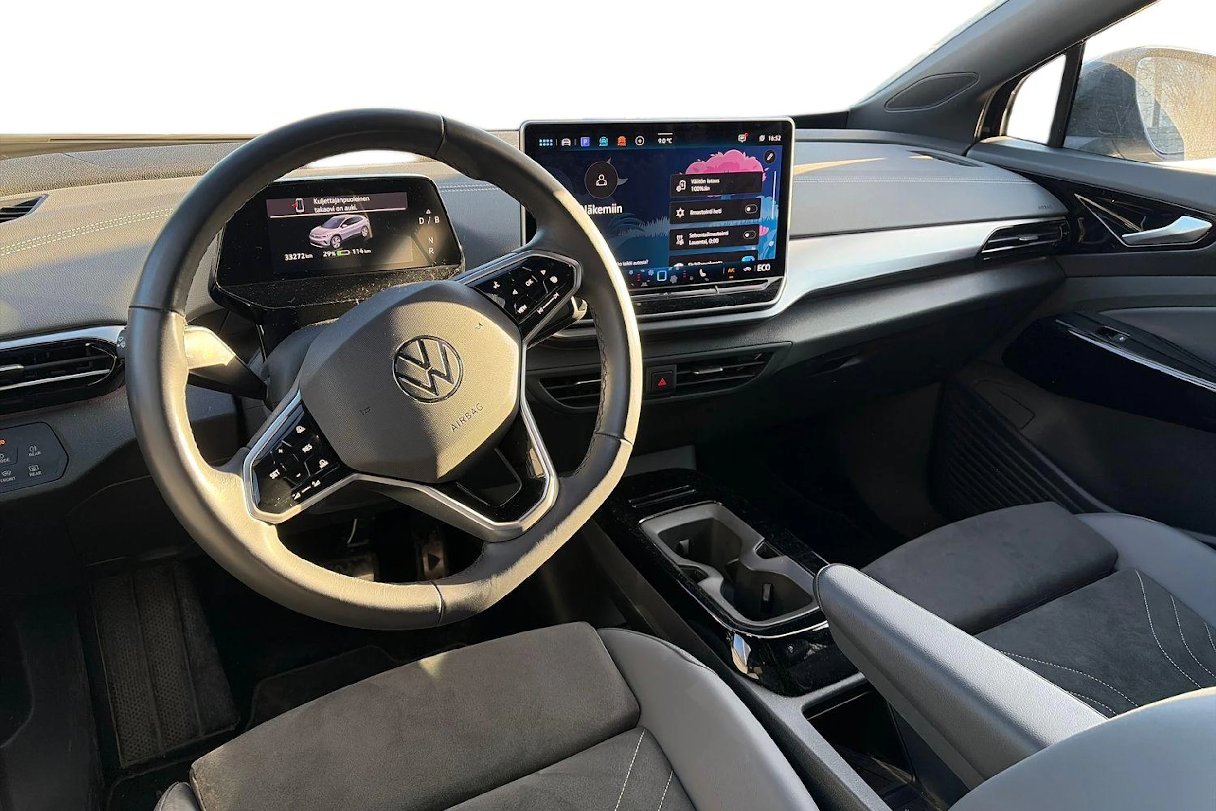 musta Volkswagen ID.4 2025 kuva 3.