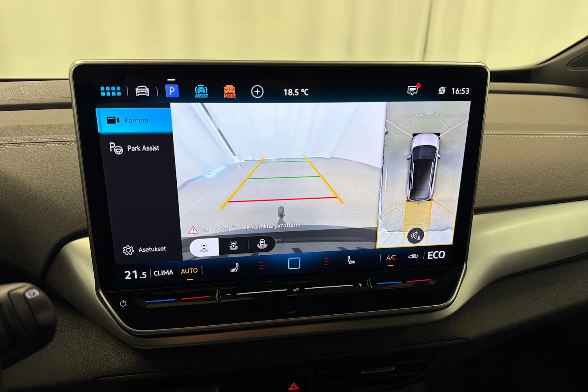 Valkoinen Volkswagen ID.4 2025 kuva 22.