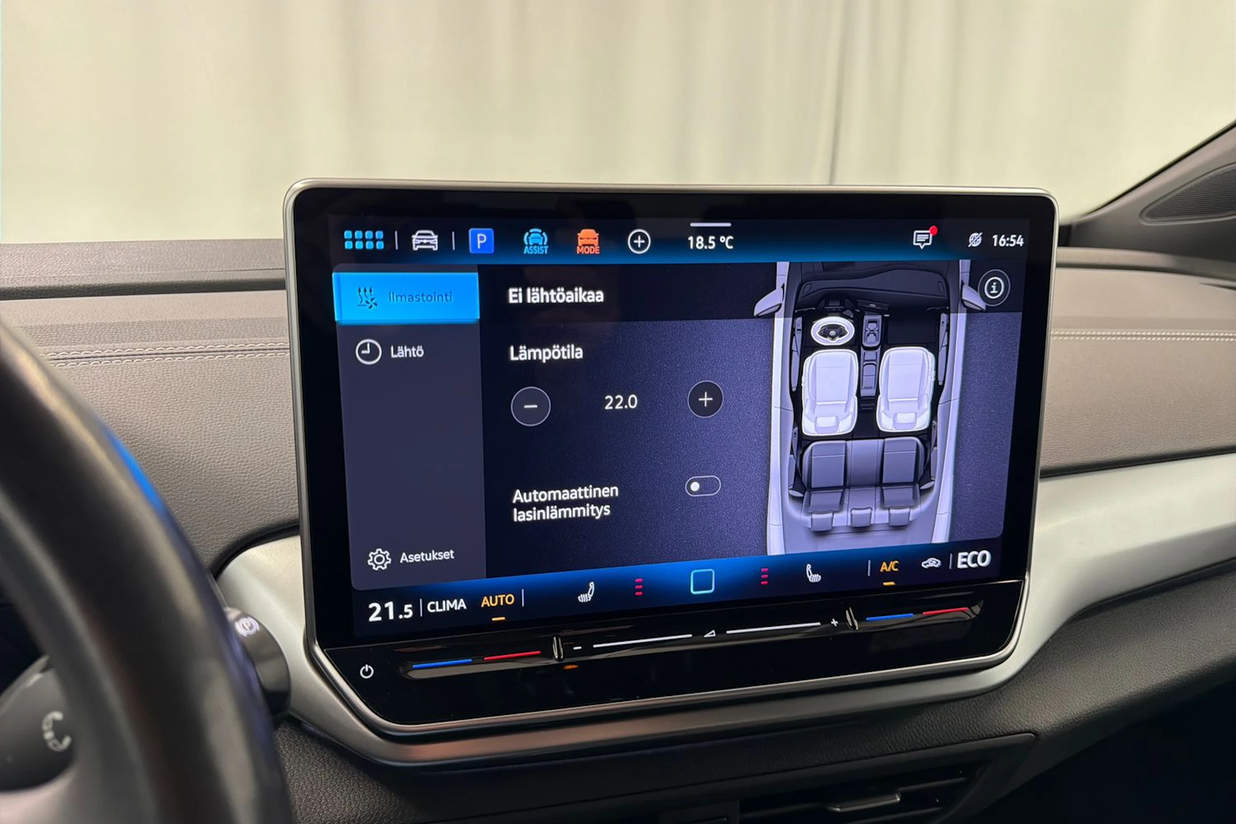 Valkoinen Volkswagen ID.4 2025 kuva 27.