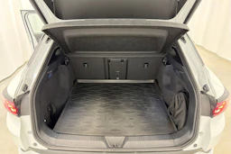 Valkoinen Volkswagen ID.4 2025 kuva 38.