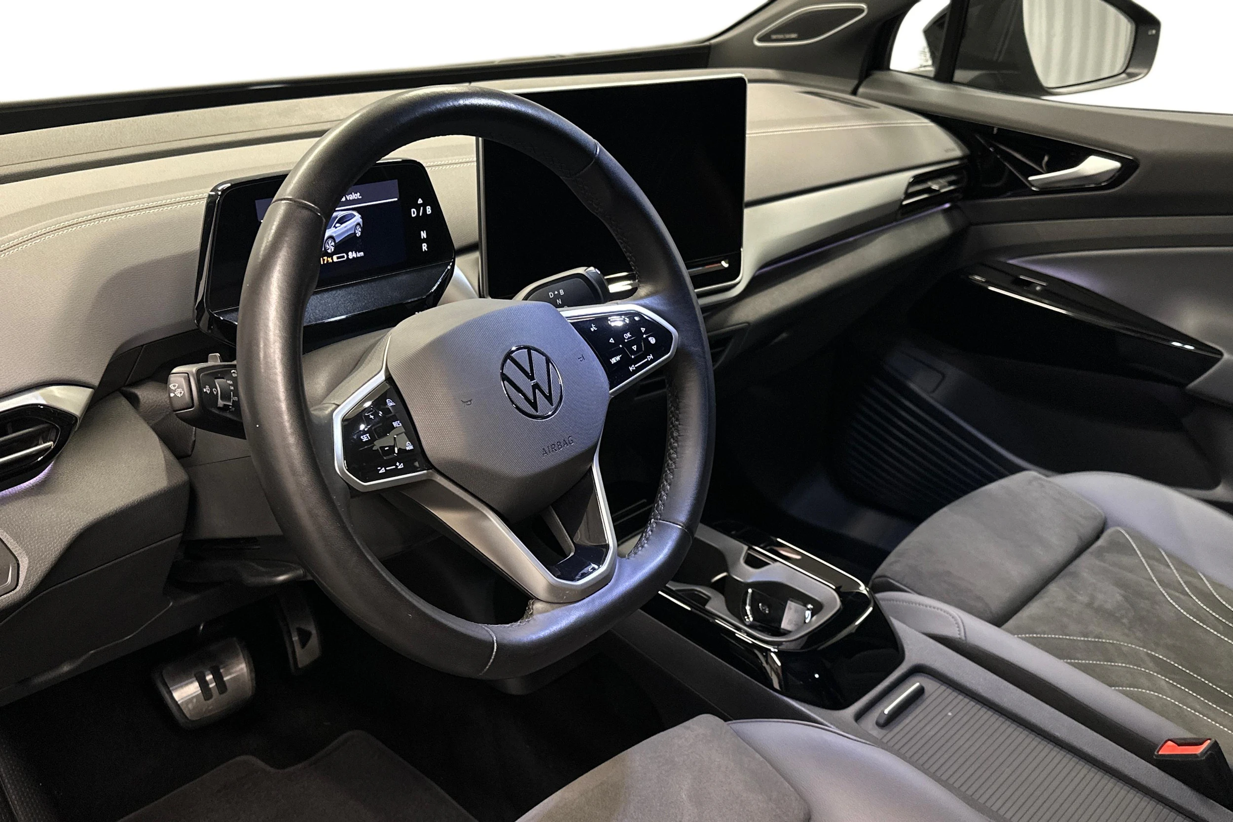 musta Volkswagen ID.4 2025 kuva 6.