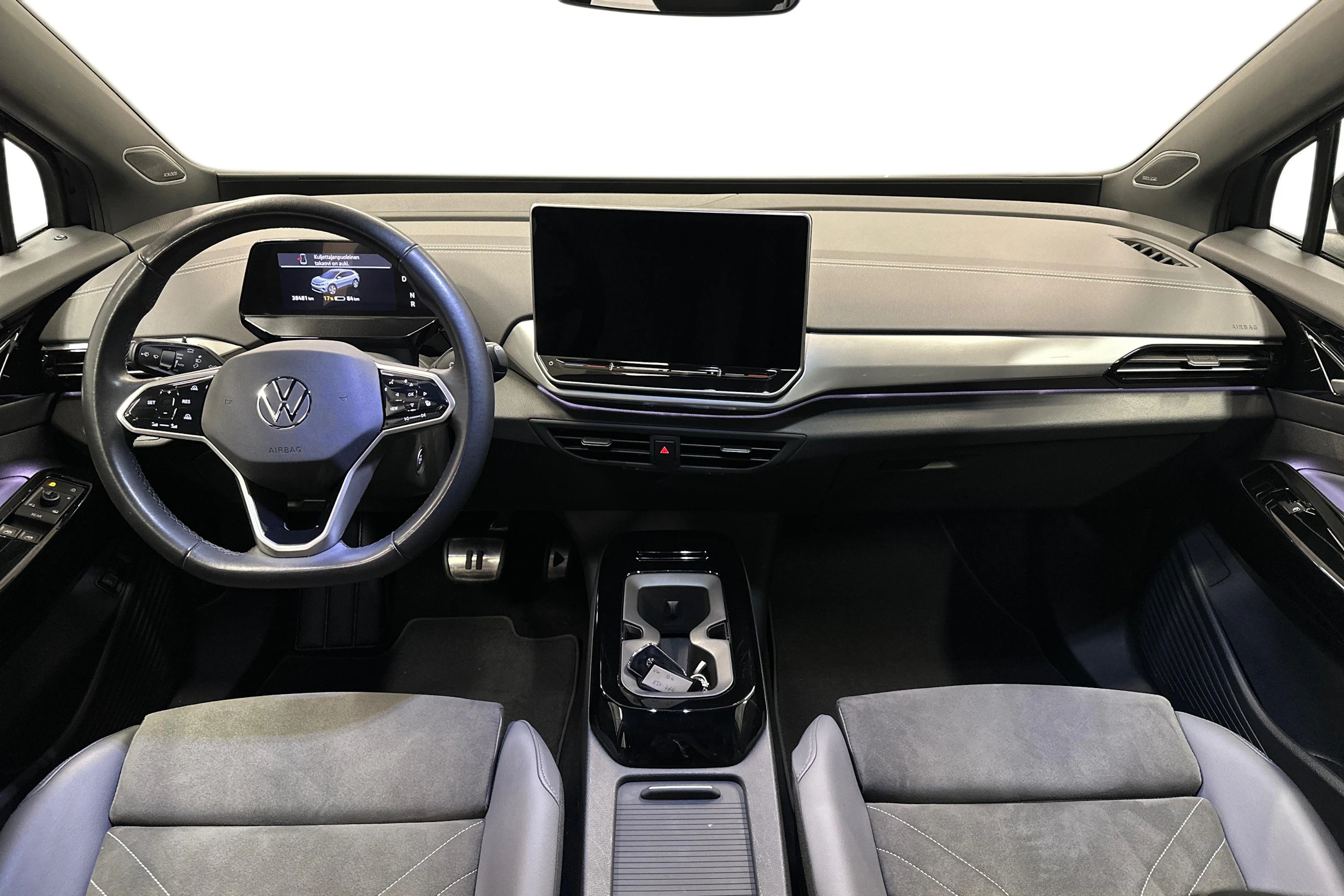 musta Volkswagen ID.4 2025 kuva 7.