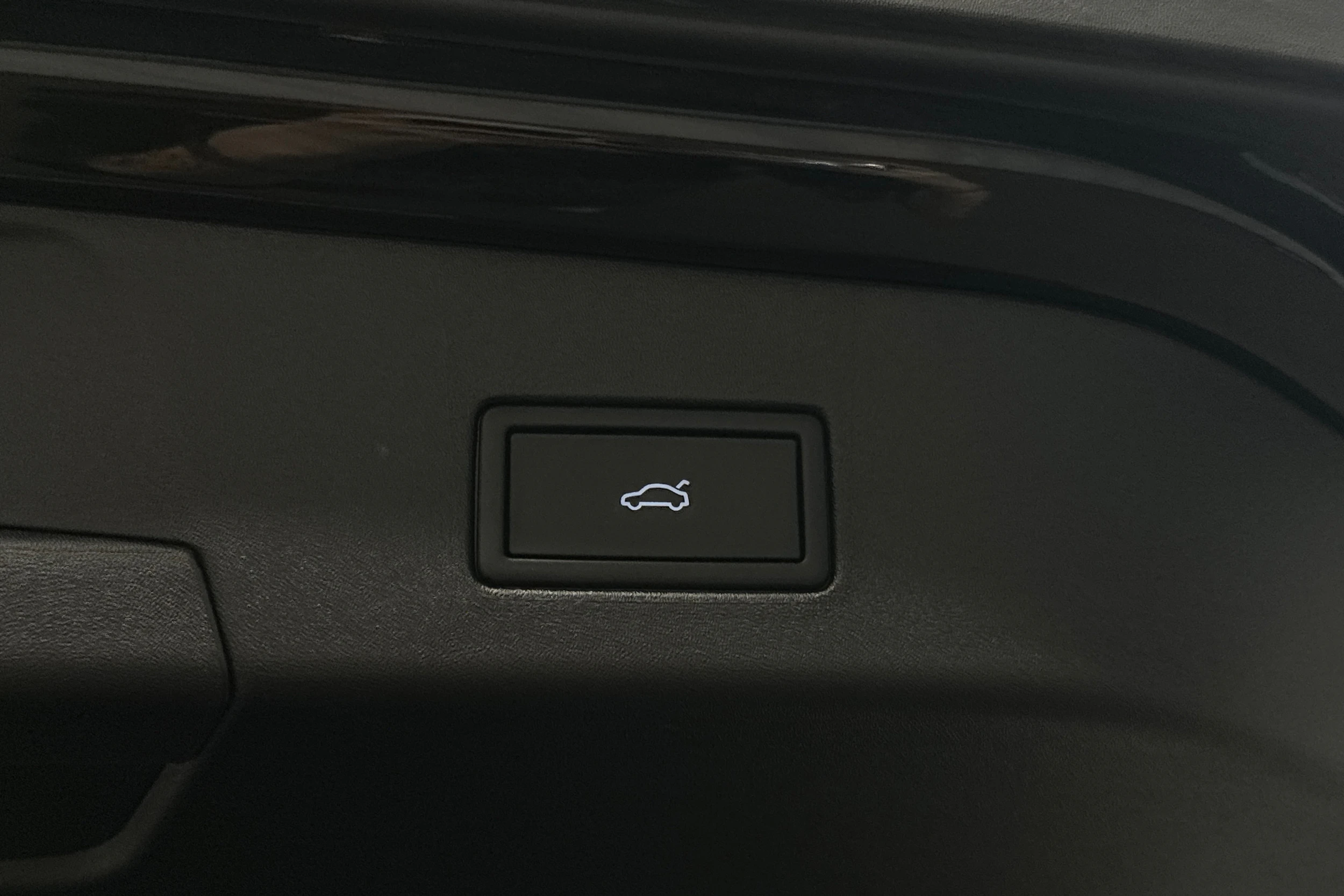 musta Volkswagen ID.4 2025 kuva 38.