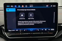 punainen Volkswagen ID.4 2025 kuva 26.