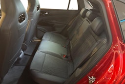 punainen Volkswagen ID.4 2025 kuva 8.