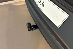 punainen Volkswagen ID.4 2025 kuva 14.