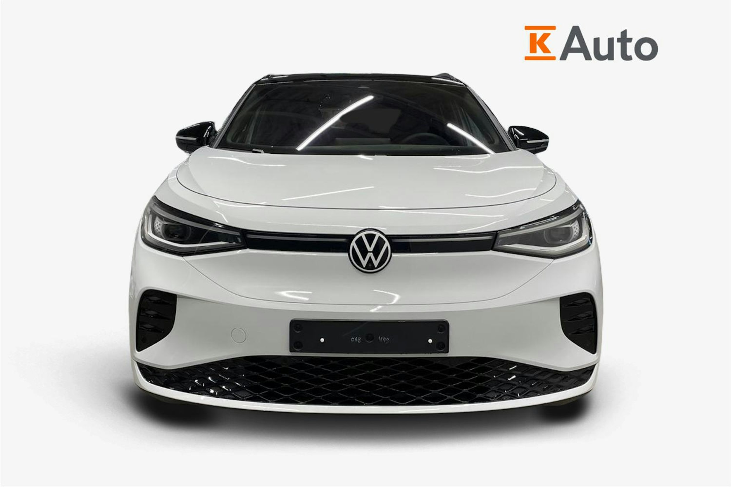 valkoinen Volkswagen ID.4 2025 kuva 4.