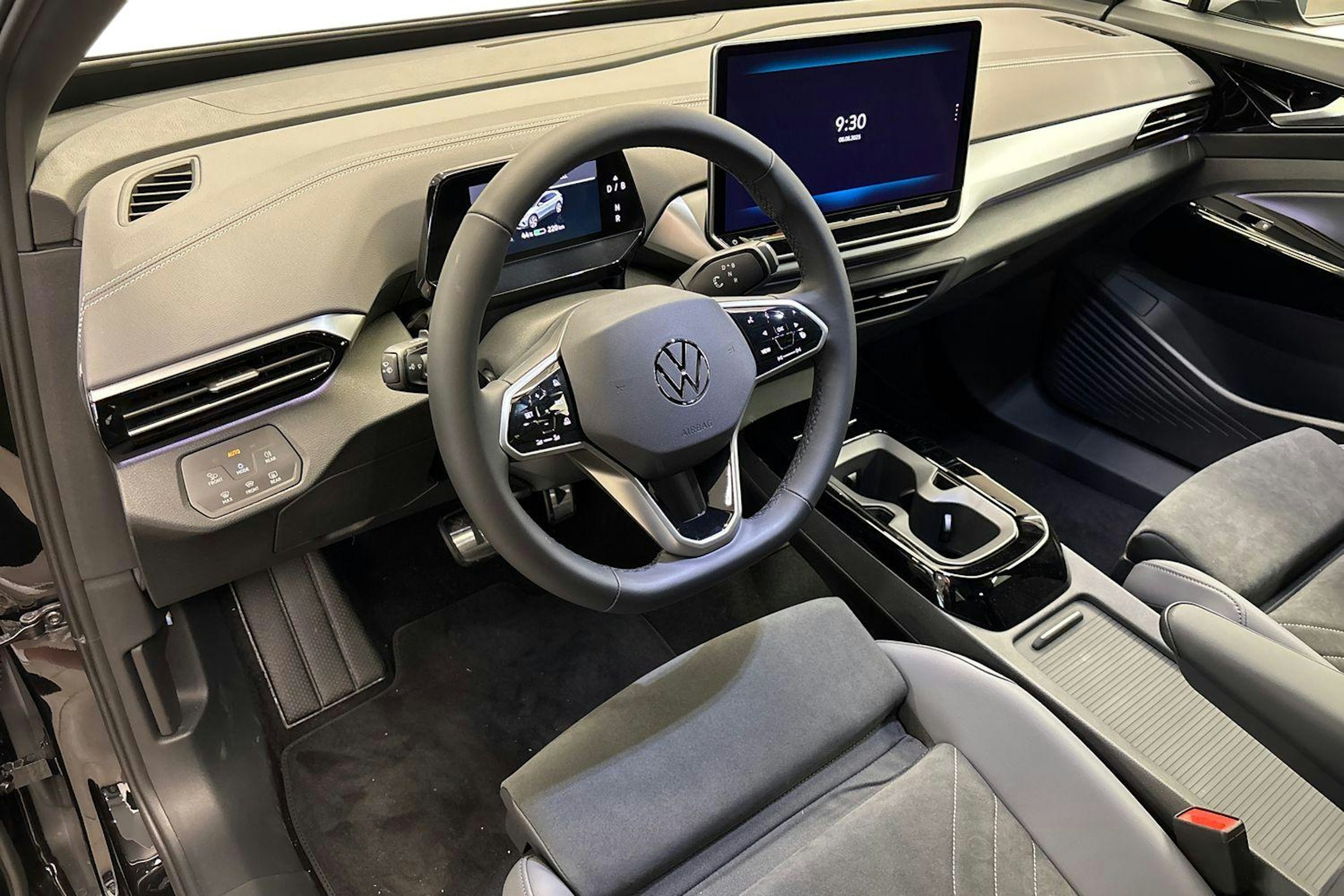 met. musta Volkswagen ID.4 2025 kuva 6.