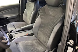 met. musta Volkswagen ID.4 2025 kuva 8.