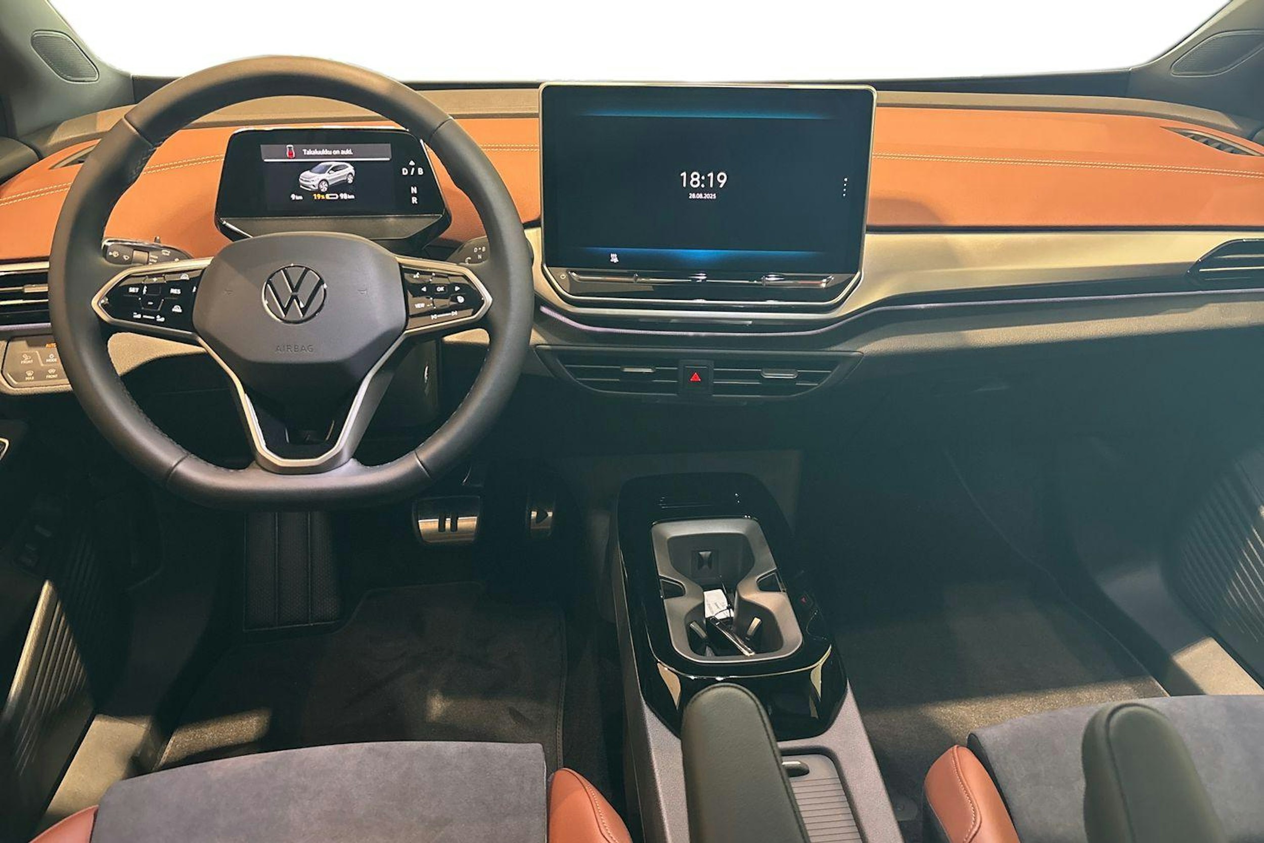harmaa Volkswagen ID.4 2025 kuva 7.