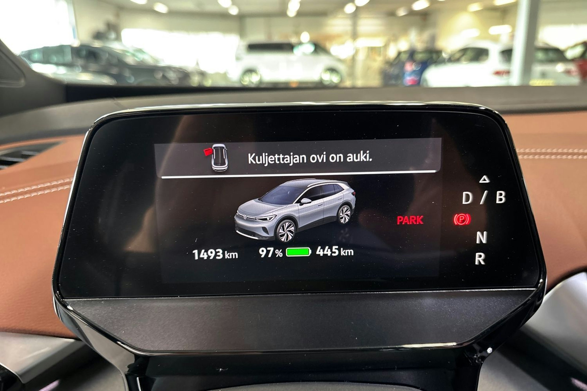 Musta Volkswagen ID.4 2025 kuva 15.