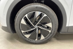 valkoinen Volkswagen ID.4 2025 kuva 10.