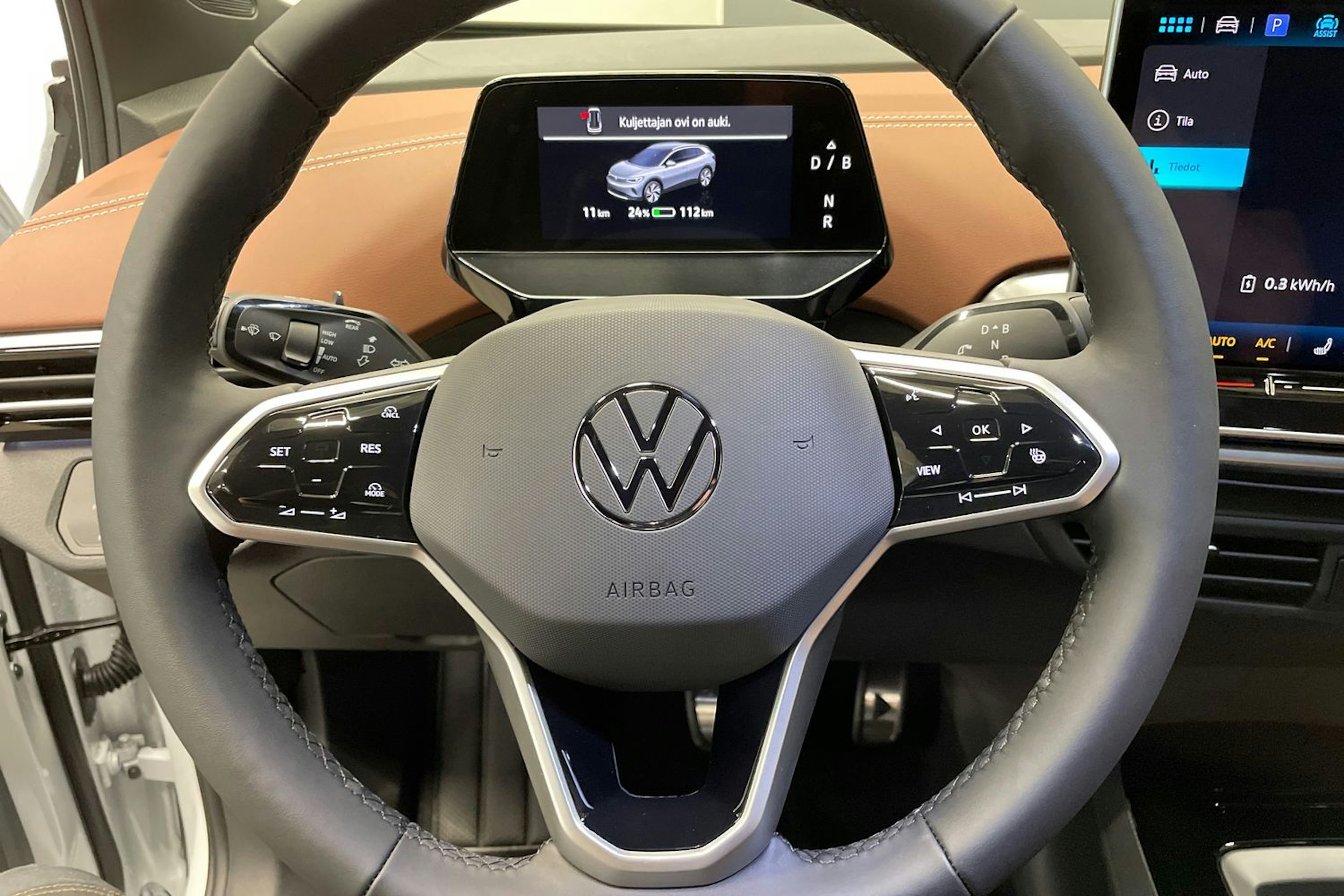 valkoinen Volkswagen ID.4 2025 kuva 11.