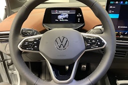 valkoinen Volkswagen ID.4 2025 kuva 11.