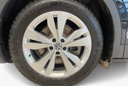 musta Volkswagen ID.4 2025 kuva 9.