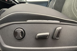 met. punainen Volkswagen ID.4 2025 kuva 20.