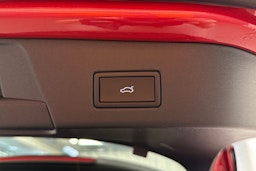 met. punainen Volkswagen ID.4 2025 kuva 23.