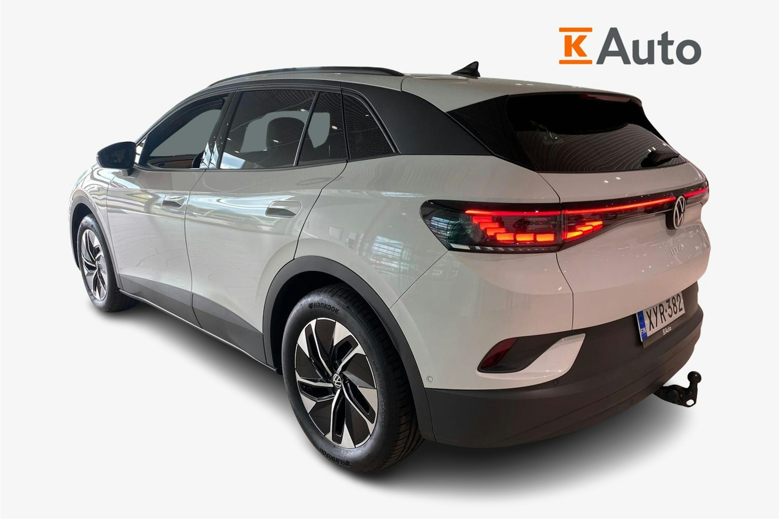 valkoinen Volkswagen ID.4 2025 kuva 2.