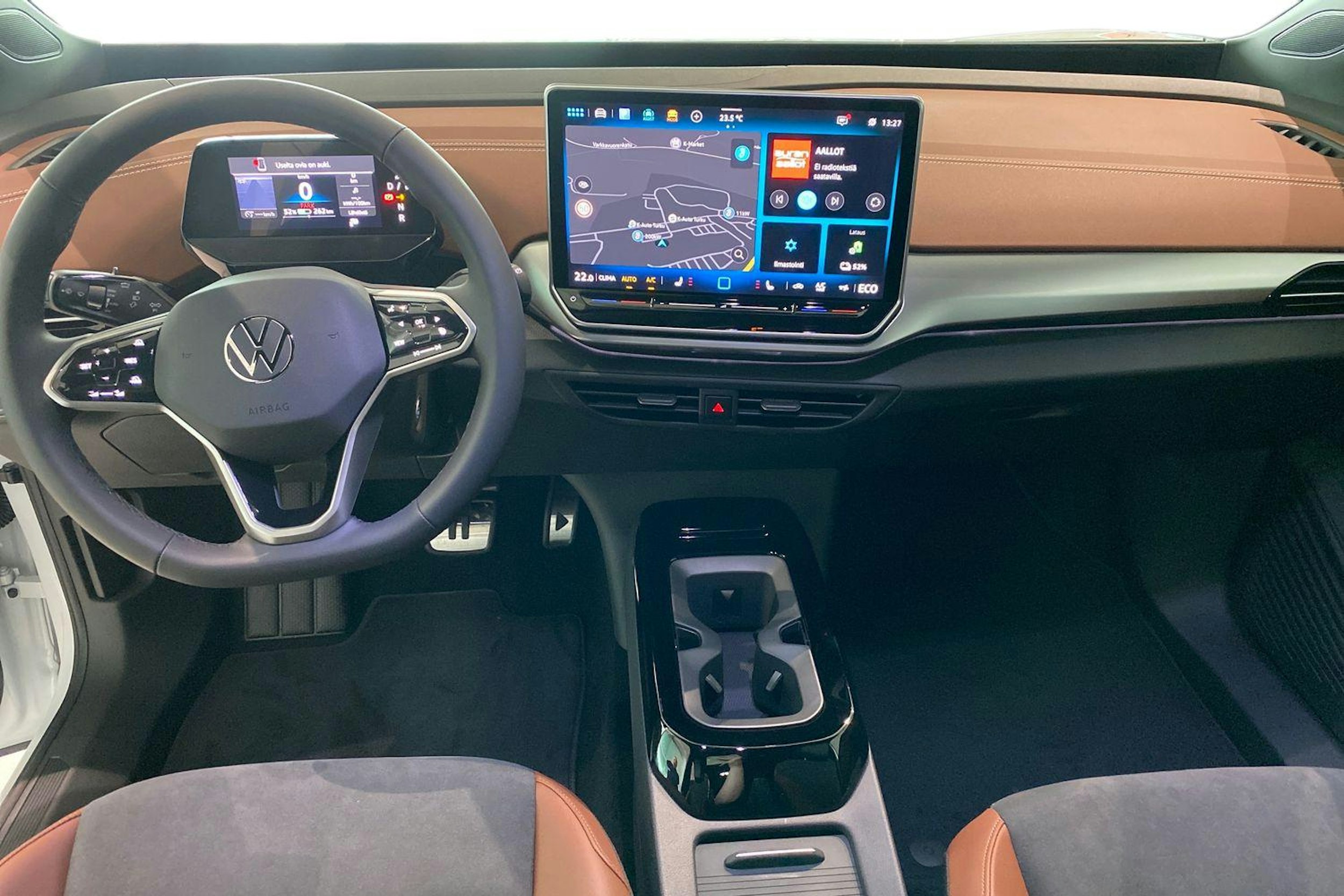 valkoinen Volkswagen ID.4 2025 kuva 7.