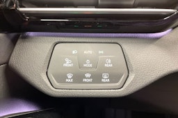 sininen Volkswagen ID.4 2025 kuva 15.