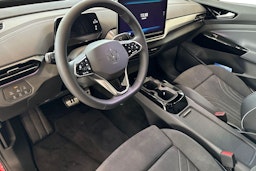punainen Volkswagen ID.4 2025 kuva 6.