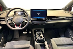 punainen Volkswagen ID.4 2025 kuva 7.