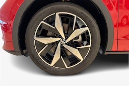 punainen Volkswagen ID.4 2025 kuva 9.