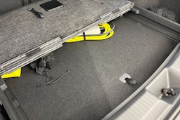 punainen Volkswagen ID.4 2025 kuva 33.