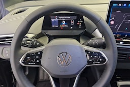 musta Volkswagen ID.4 2025 kuva 14.