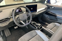 sininen Volkswagen ID.4 2025 kuva 6.