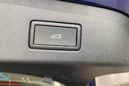 sininen Volkswagen ID.4 2025 kuva 20.