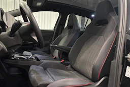 musta Volkswagen ID.4 2025 kuva 14.