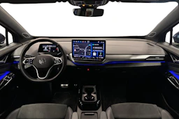 sininen Volkswagen ID.4 2025 kuva 7.