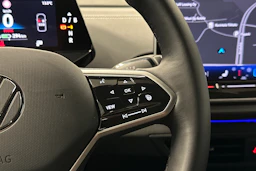 sininen Volkswagen ID.4 2025 kuva 20.