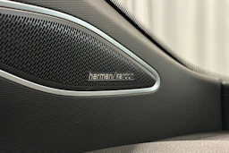 sininen Volkswagen ID.4 2025 kuva 36.