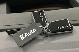 sininen Volkswagen ID.4 2025 kuva 37.