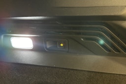 sininen Volkswagen ID.4 2025 kuva 16.