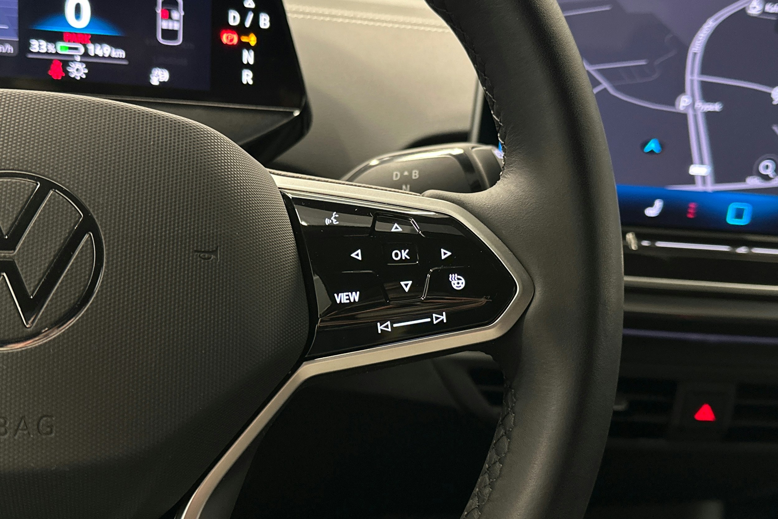 sininen Volkswagen ID.4 2025 kuva 21.