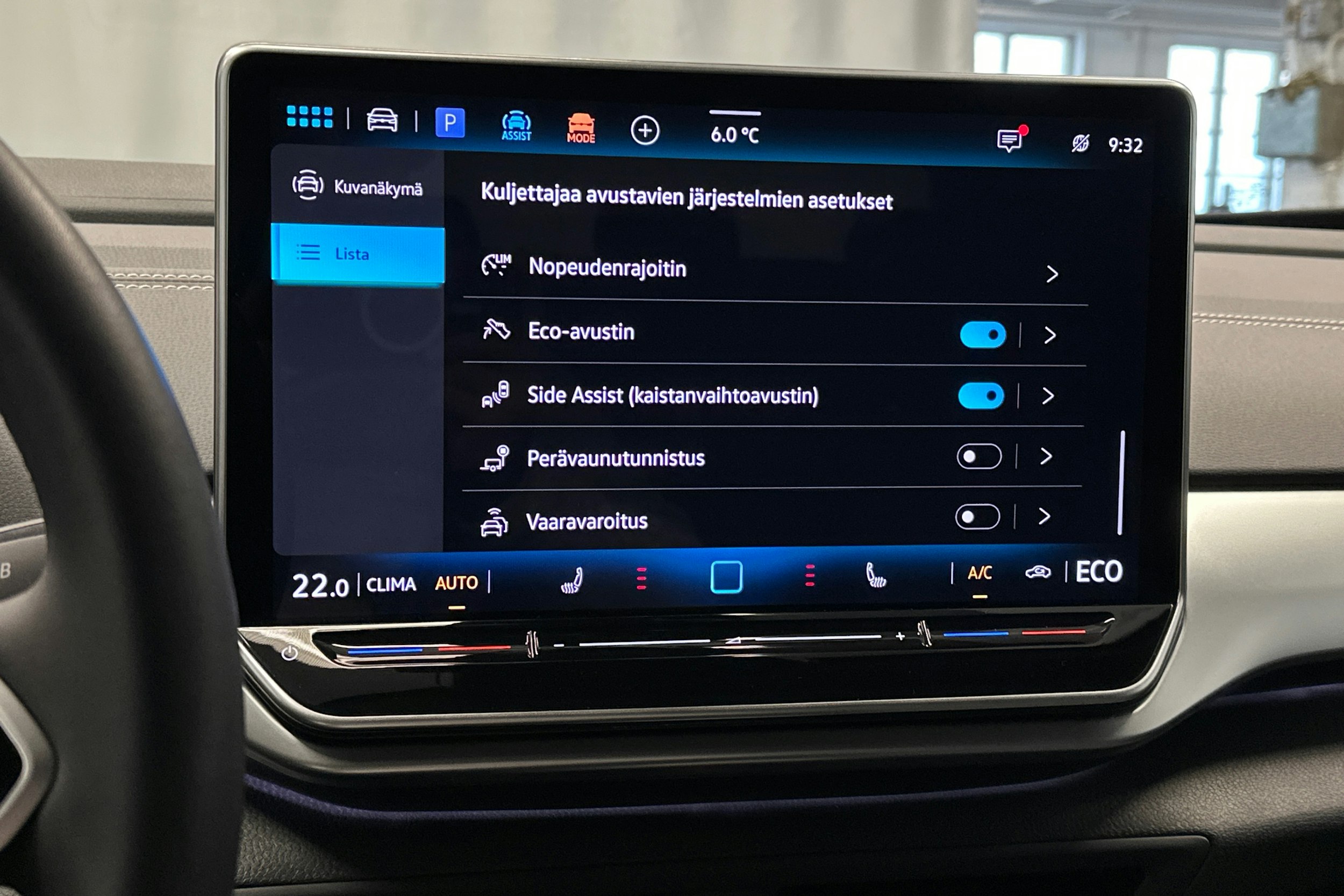 sininen Volkswagen ID.4 2025 kuva 27.
