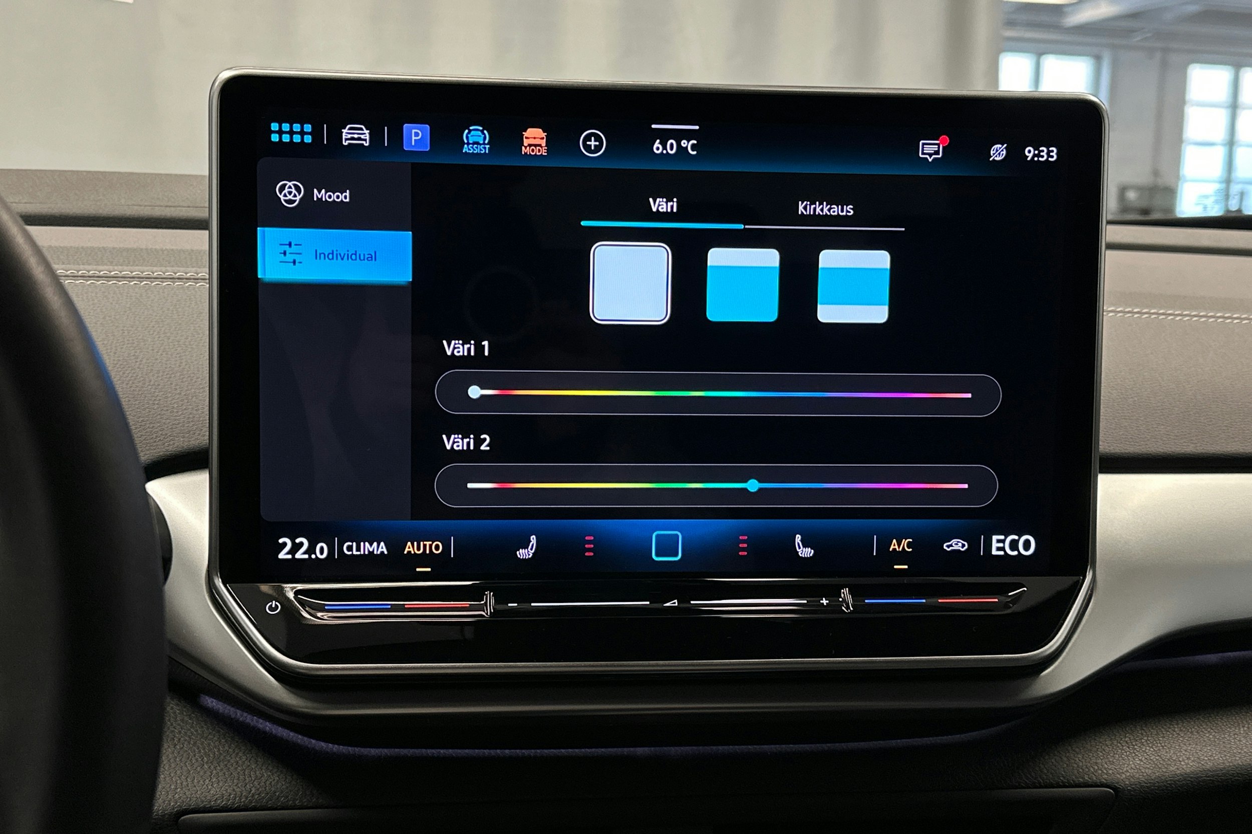 sininen Volkswagen ID.4 2025 kuva 32.