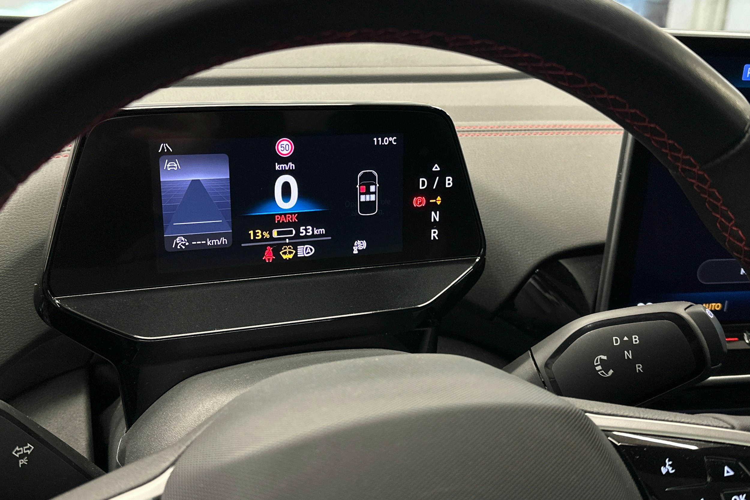 musta Volkswagen ID.4 2025 kuva 19.