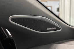 musta Volkswagen ID.4 2025 kuva 35.