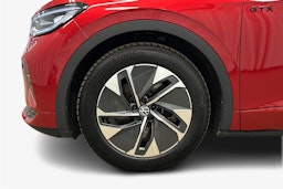 punainen Volkswagen ID.4 2025 kuva 9.