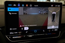 punainen Volkswagen ID.4 2025 kuva 27.