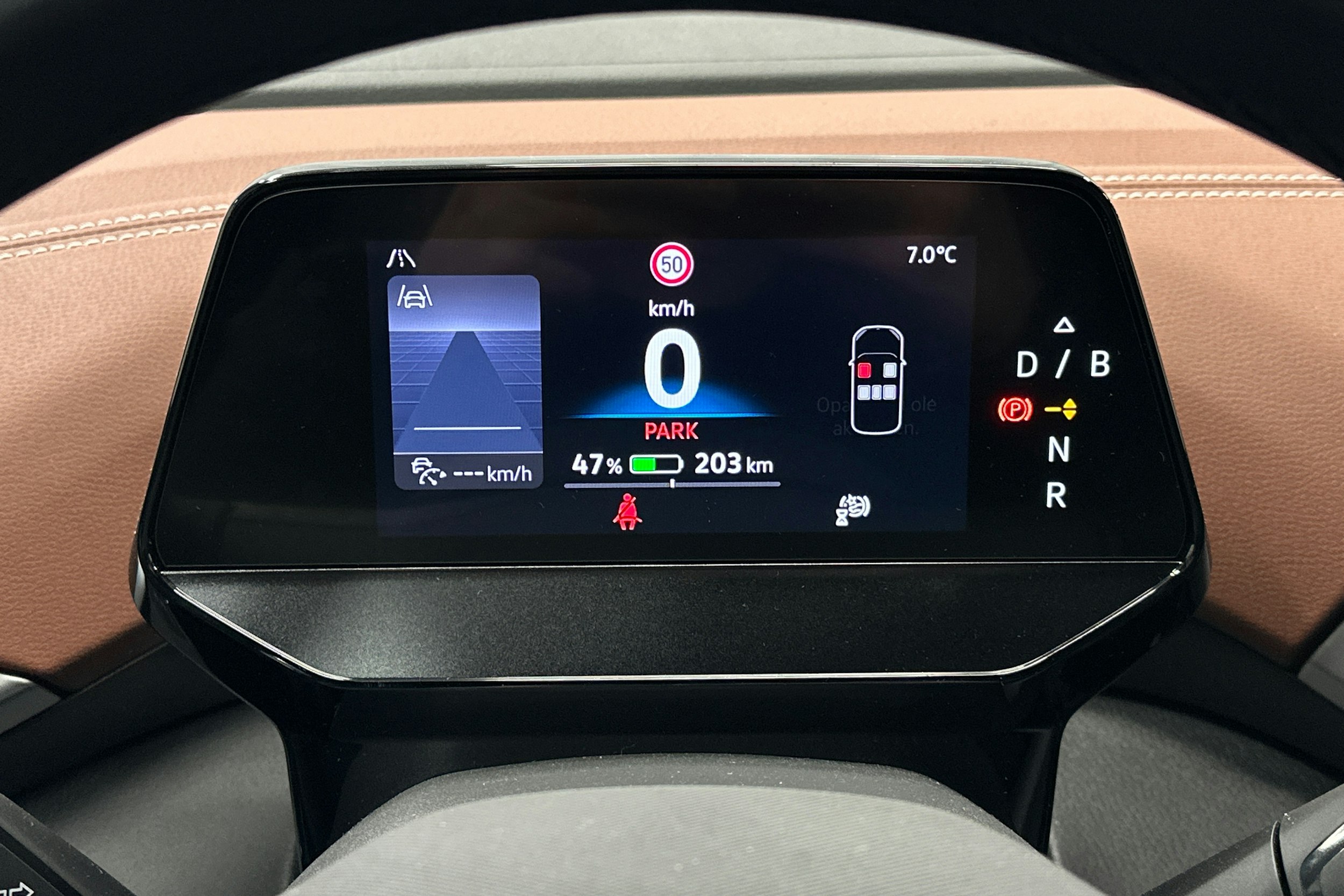 punainen Volkswagen ID.4 2025 kuva 25.