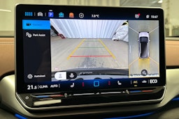 punainen Volkswagen ID.4 2025 kuva 35.