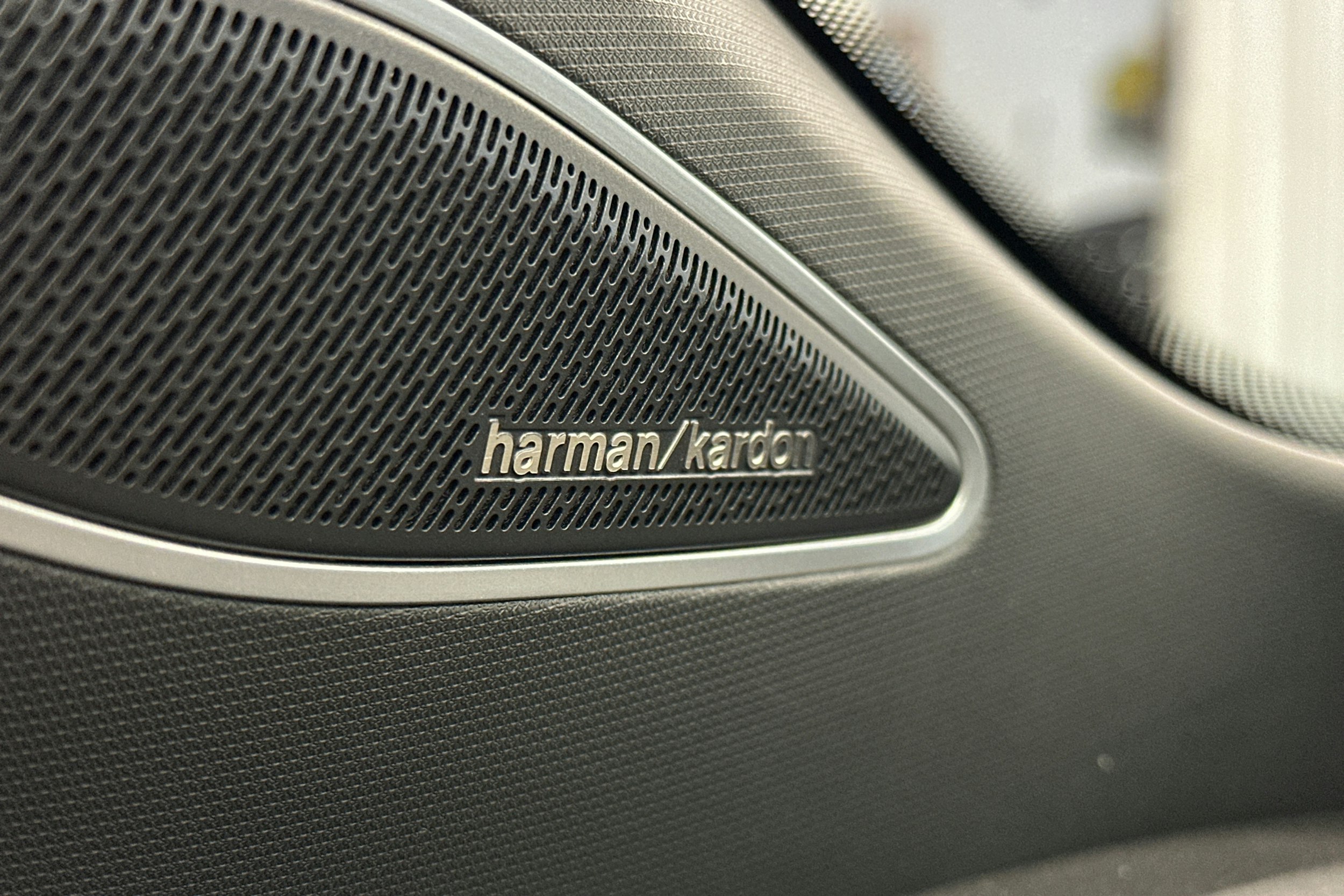 punainen Volkswagen ID.4 2025 kuva 37.