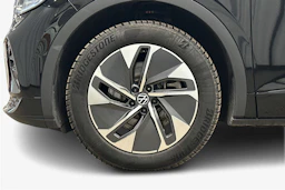 Musta Volkswagen ID.4 2025 kuva 9.