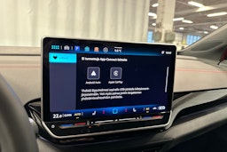 punainen Volkswagen ID.4 2025 kuva 19.